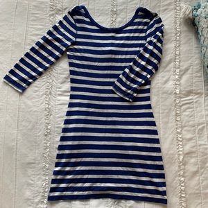 Express fitted T-Shirt Dress